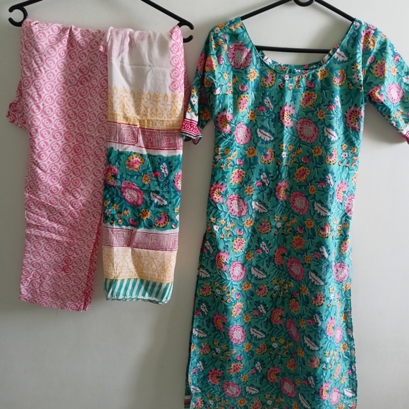 Bagru cotton  green Hand block printed kurta set (set 0f 3). With dupatta - Picture 4 of 7